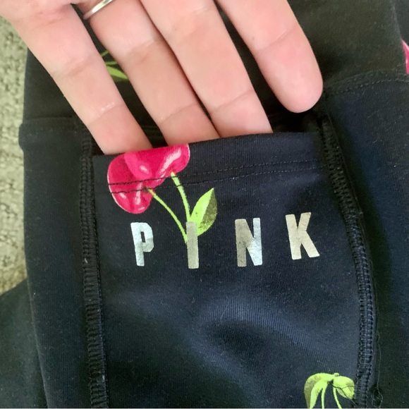 VS Victorias Secret PINK ULTIMATE High Waisted Leggings Pattern Cherry 🍒 - Picture 4 of 8